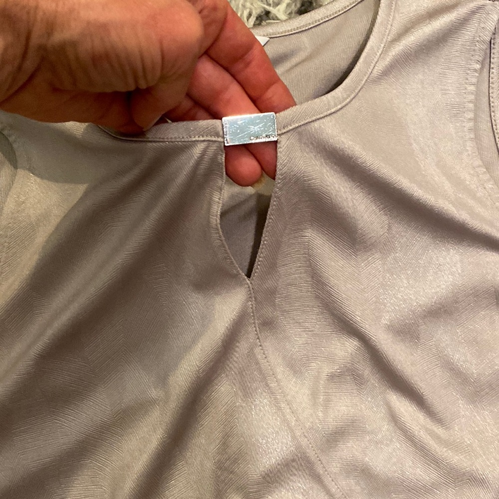 Small Calvin Klein top
